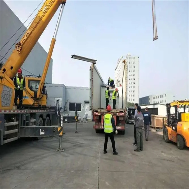 平坝如何找到附近的吊车救援服务